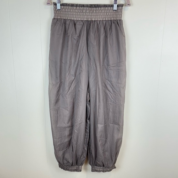 Free People FP Movement Grey Joggers S 🔥 - Picture 3 of 13